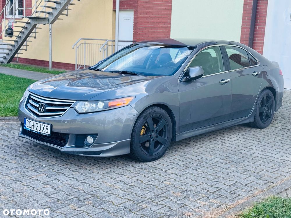 Honda Accord - 1