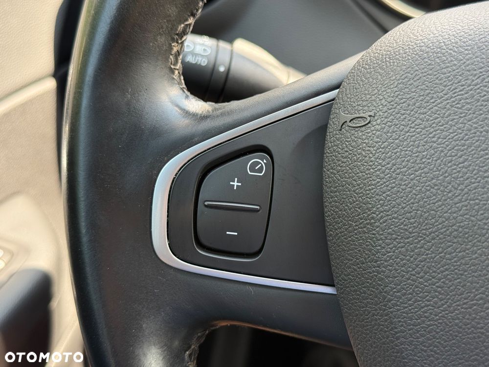 Renault Captur 1.3 Energy TCe S-Edition EDC - 21