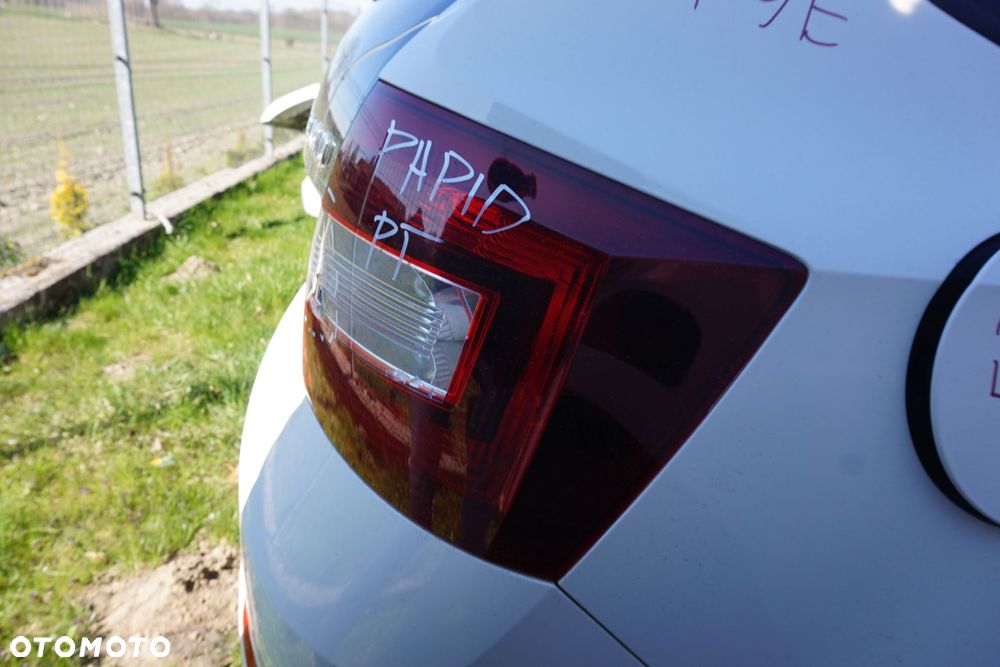 LAMPA TYLNA PRAWA RAPID NH3 HB  SKODA 2012-2019 - 3