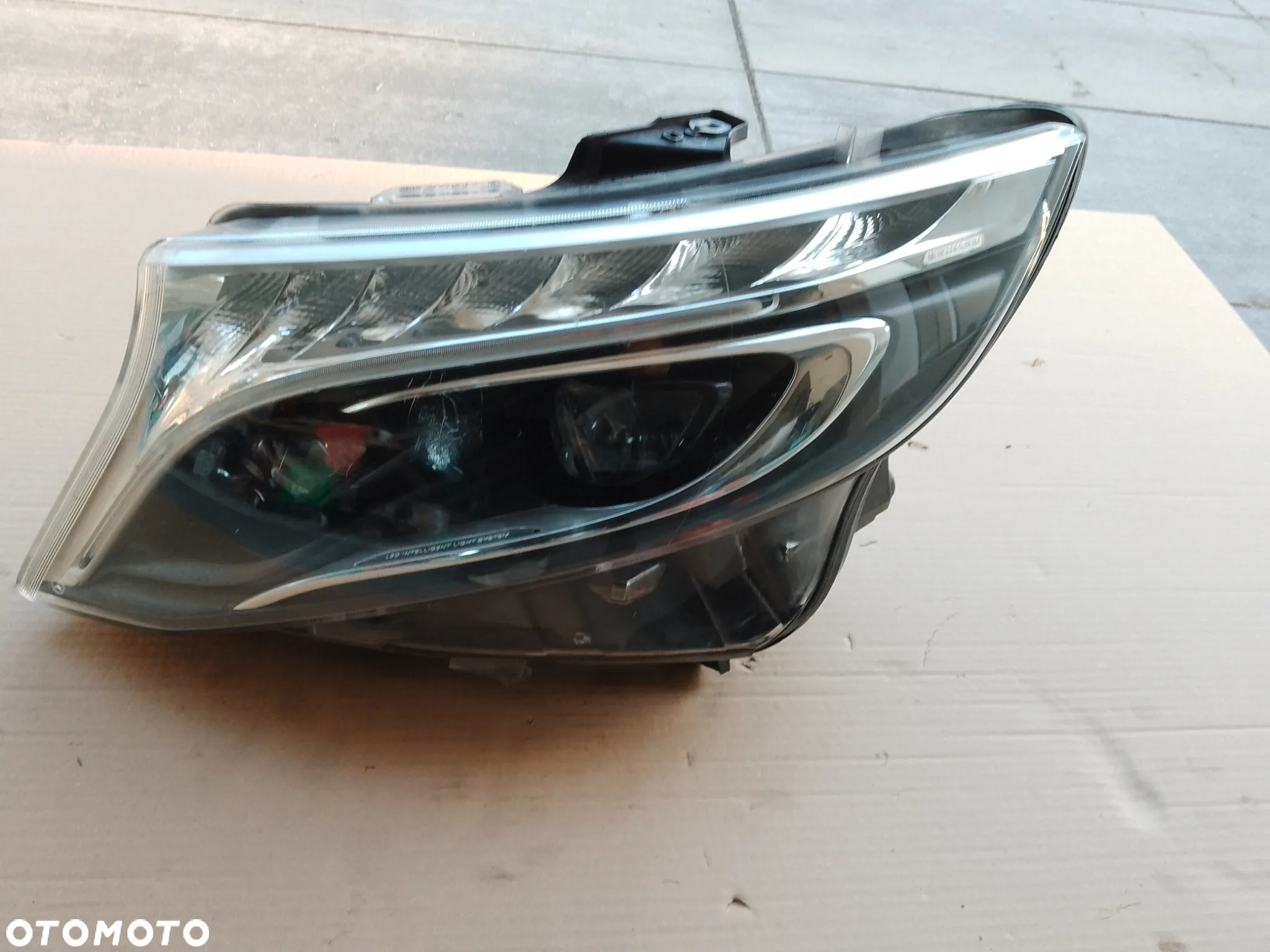 LAMPA LEWA A447 V-KLASA PRZÓD A4479064600 MERCEDES VKLASA - 2
