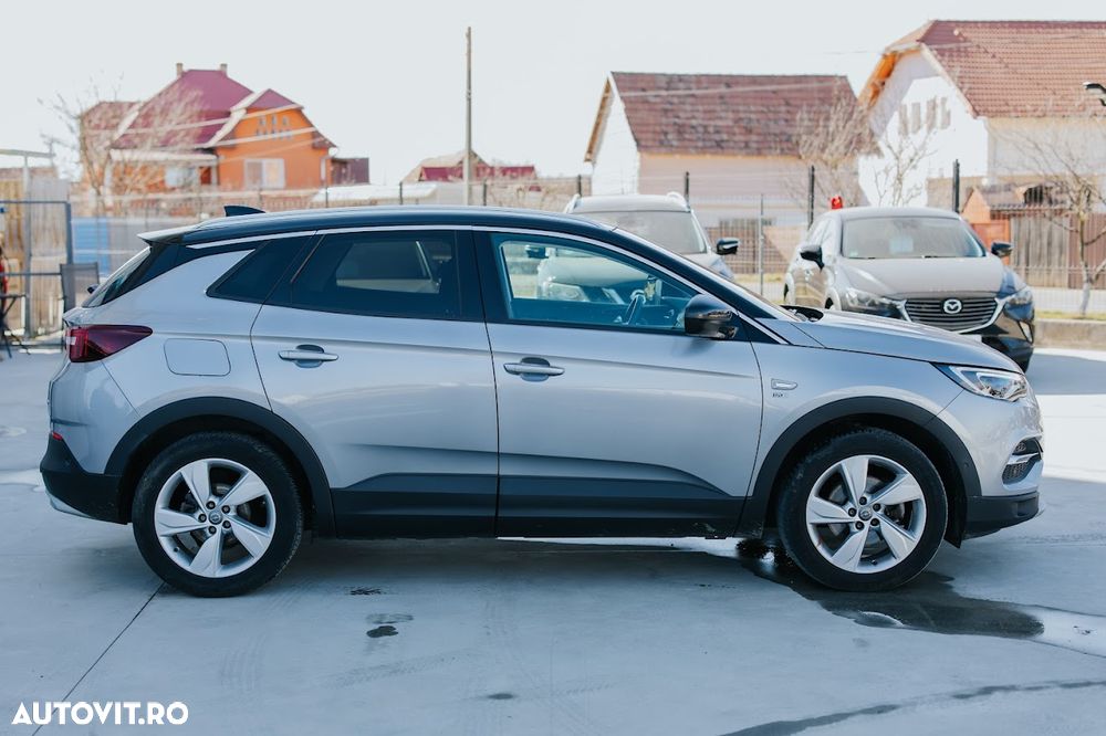 Opel Grandland X 1.2 Start/Stop Business INNOVATION - 6