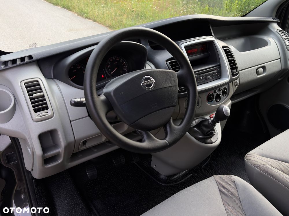 Renault Trafic - 18