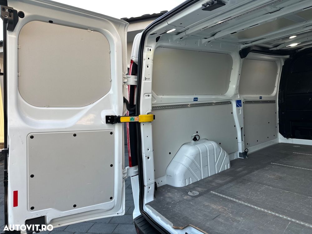 Ford Transit Custom - 36
