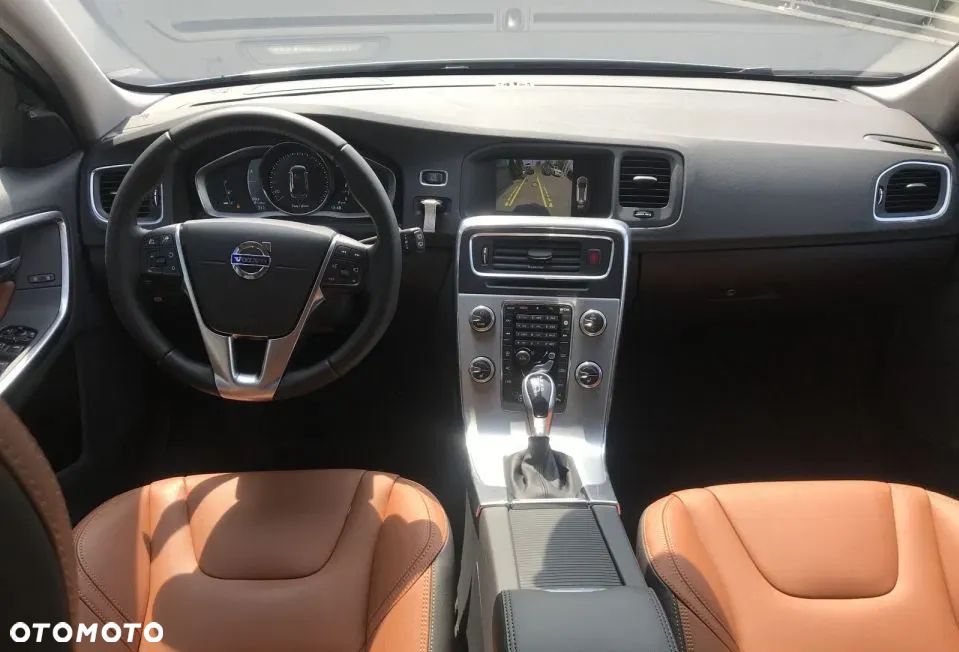Volvo V60 T5 Drive-E Summum - 6