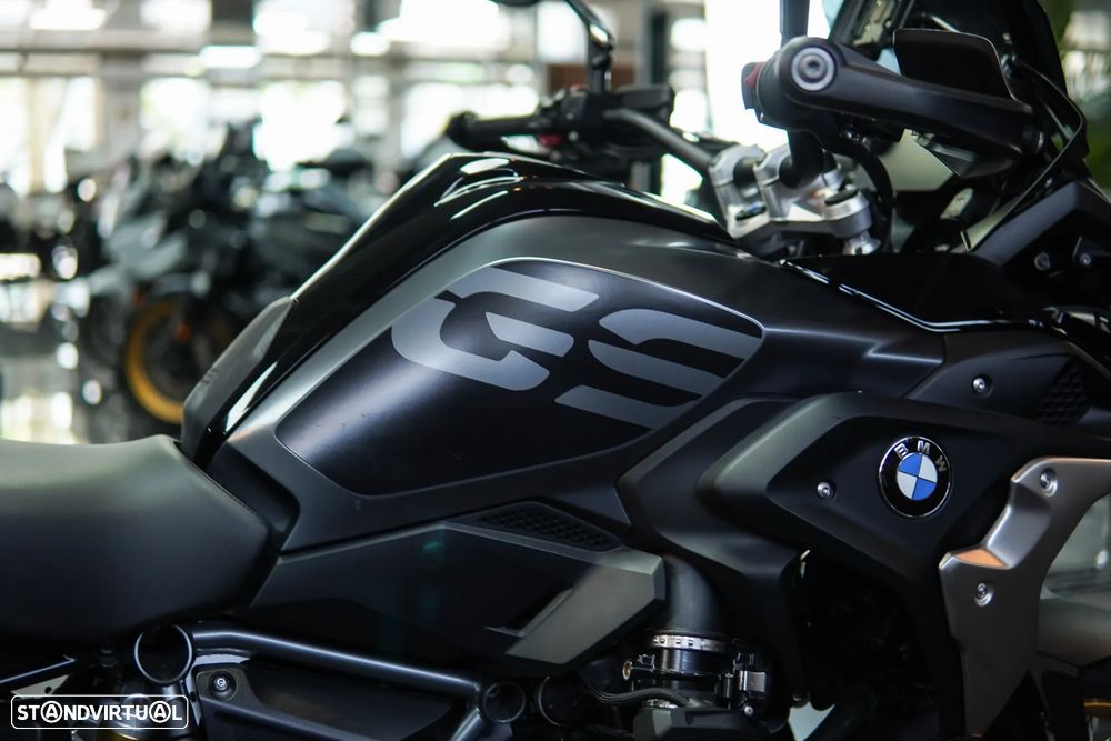 BMW R 1250 GS TRIPLE BLACK - 22