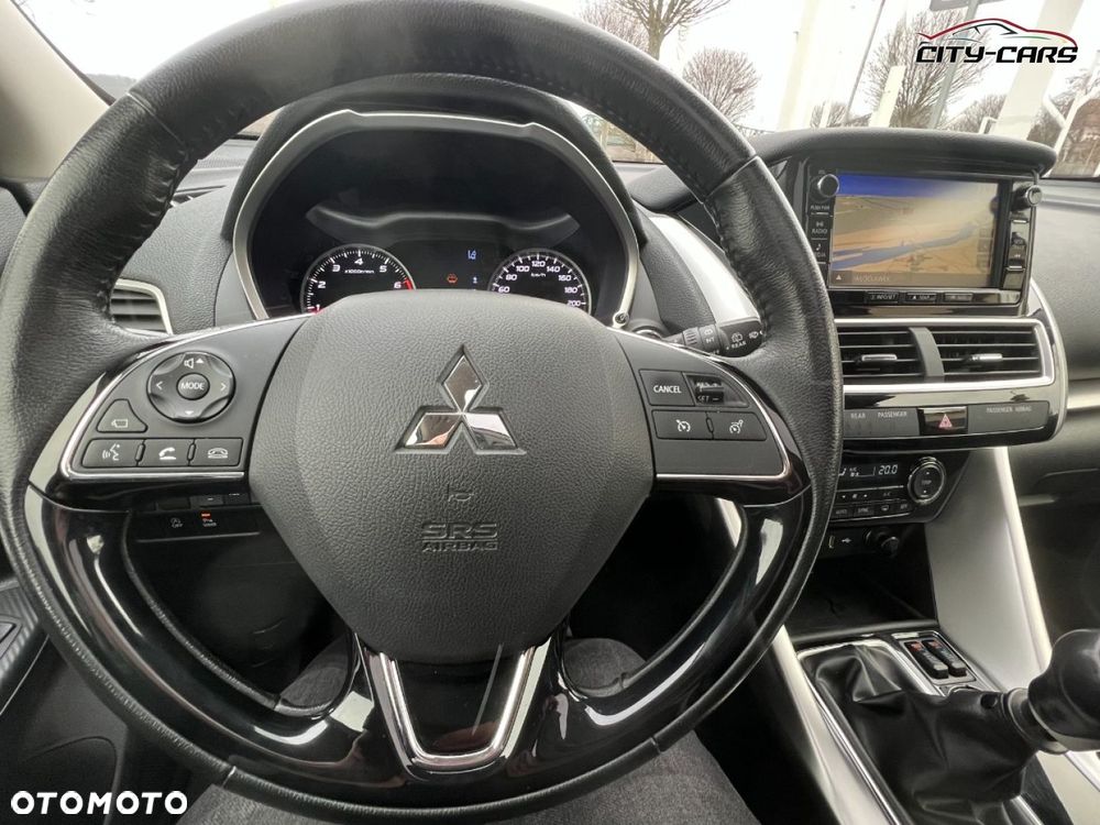 Mitsubishi Eclipse Cross - 16