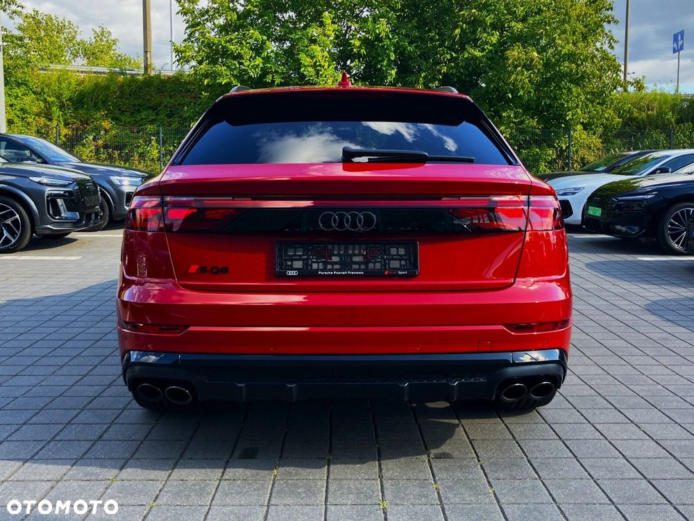 Audi SQ8 - 9