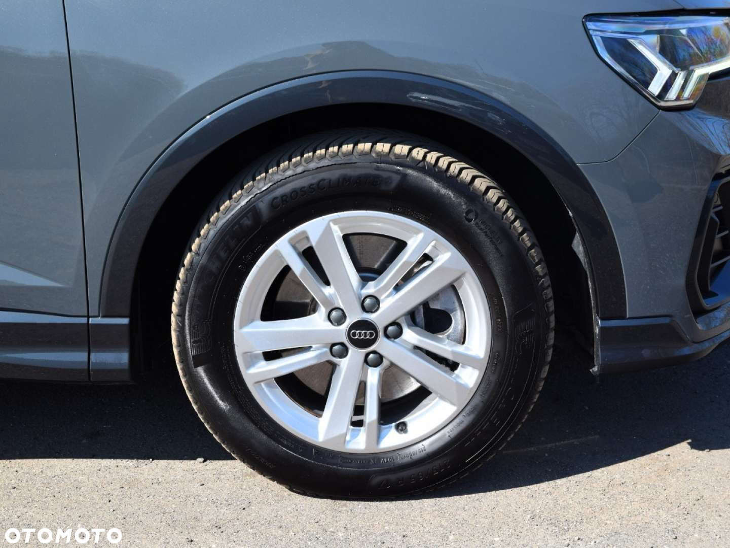 Audi Q3 Sportback - 14
