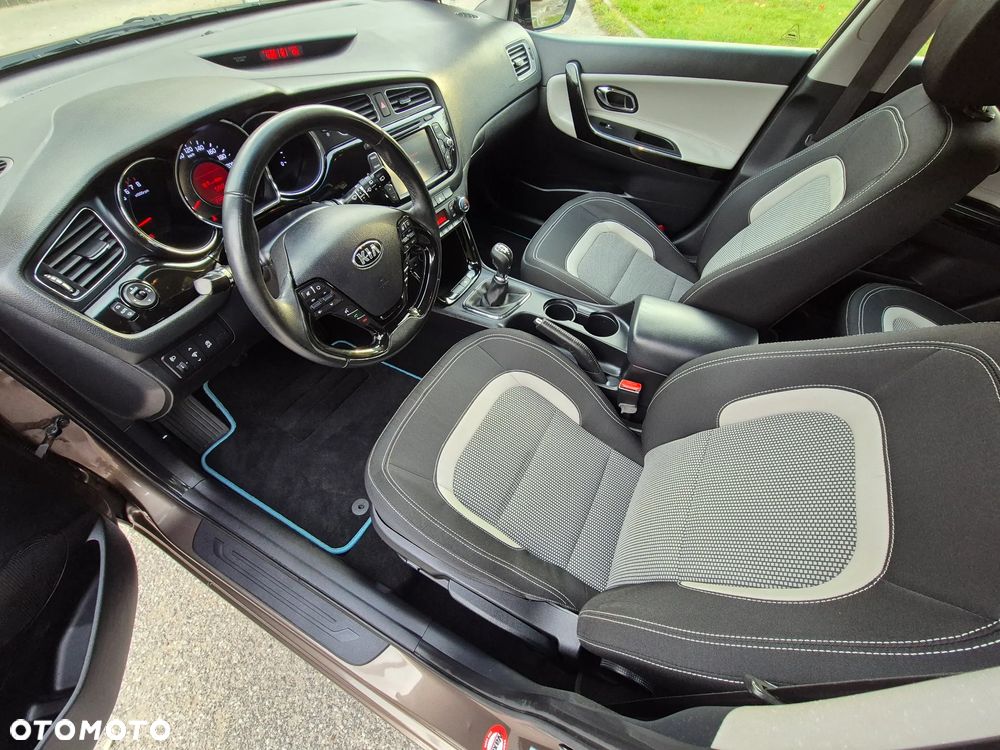 Kia Ceed Cee'd 1.6 GDI Business Line - 25