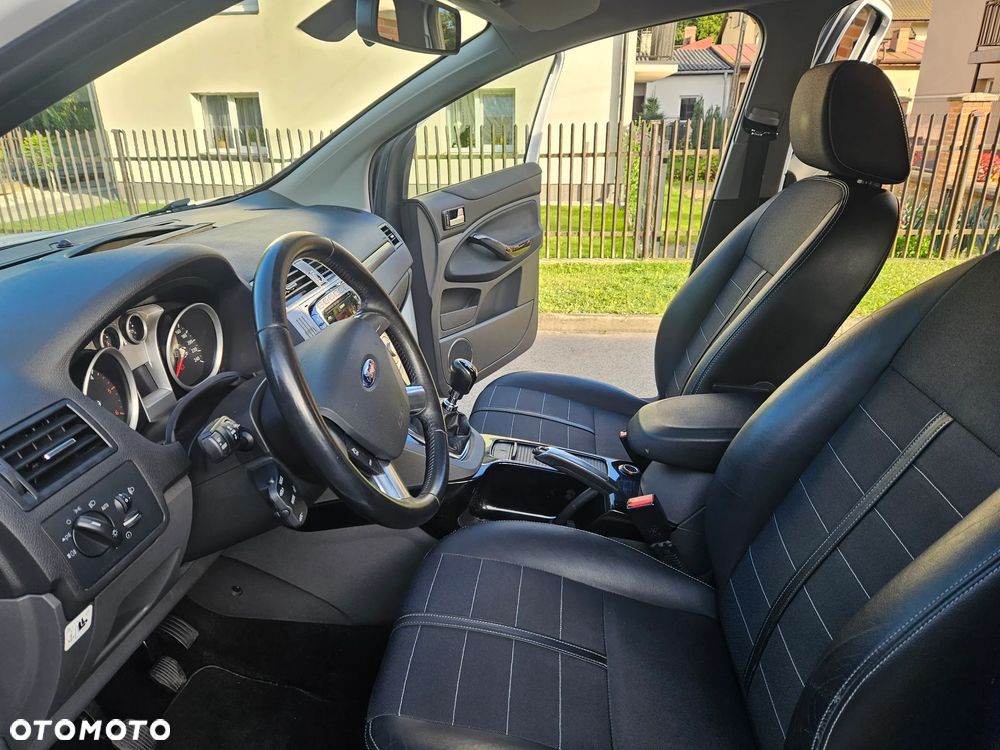 Ford Kuga 2.0 TDCi 2x4 Individual - 19
