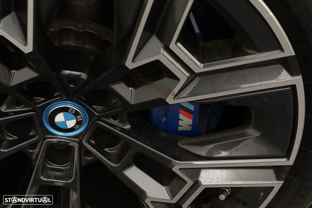 BMW i5 M60 xDrive - 6