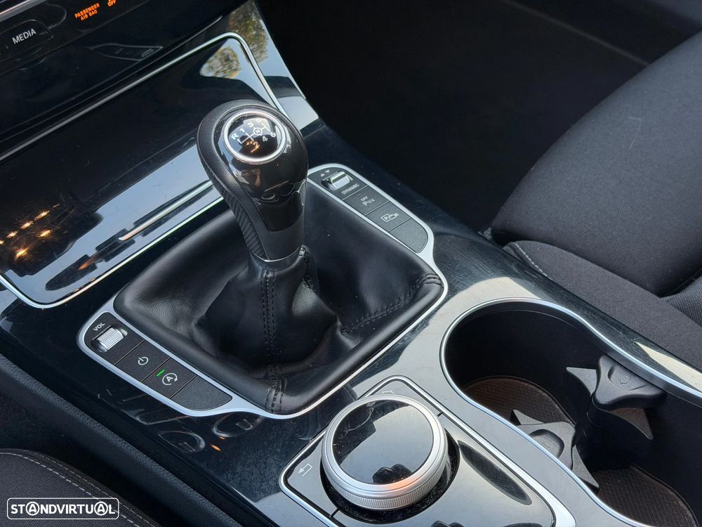 Mercedes-Benz C 180 d Station Exclusive - 23