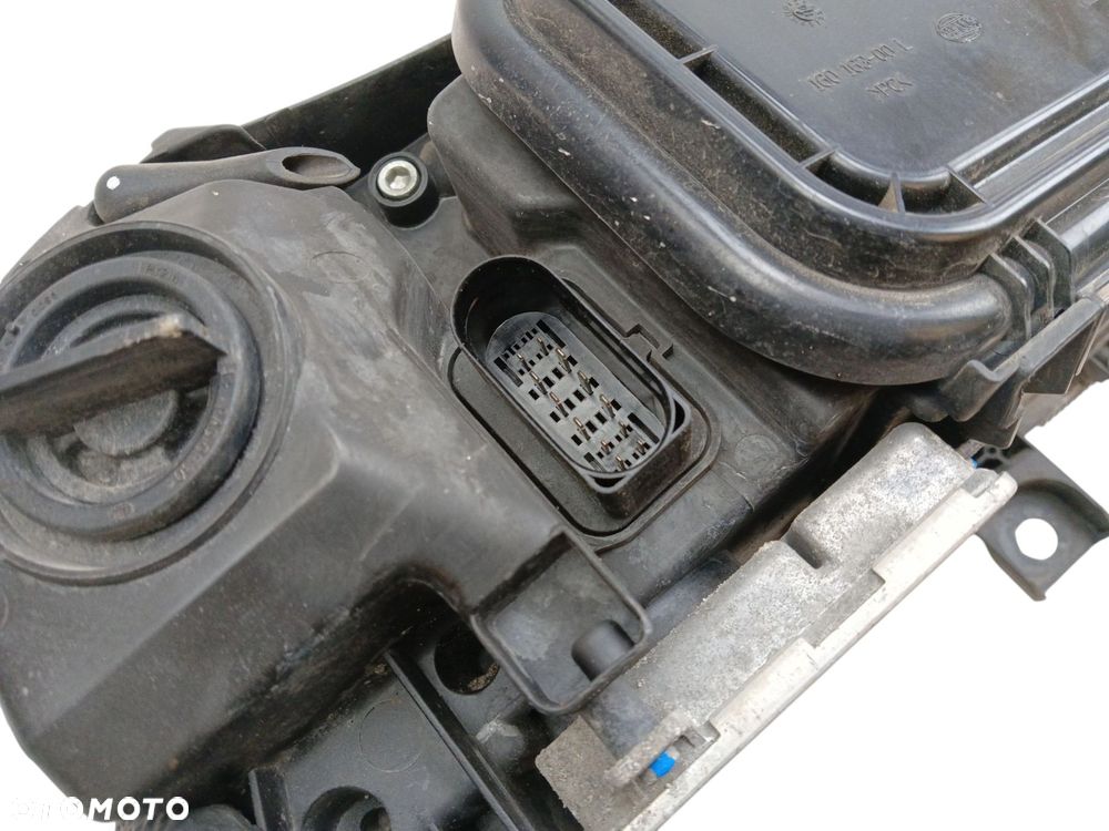 LAMPA LEWY PRZÓD AUDI A6 C6 (2004-2008) 2.4 V6 177KM - 3