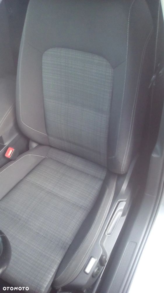 Volkswagen Passat 2.0 TDI EVO Business - 12