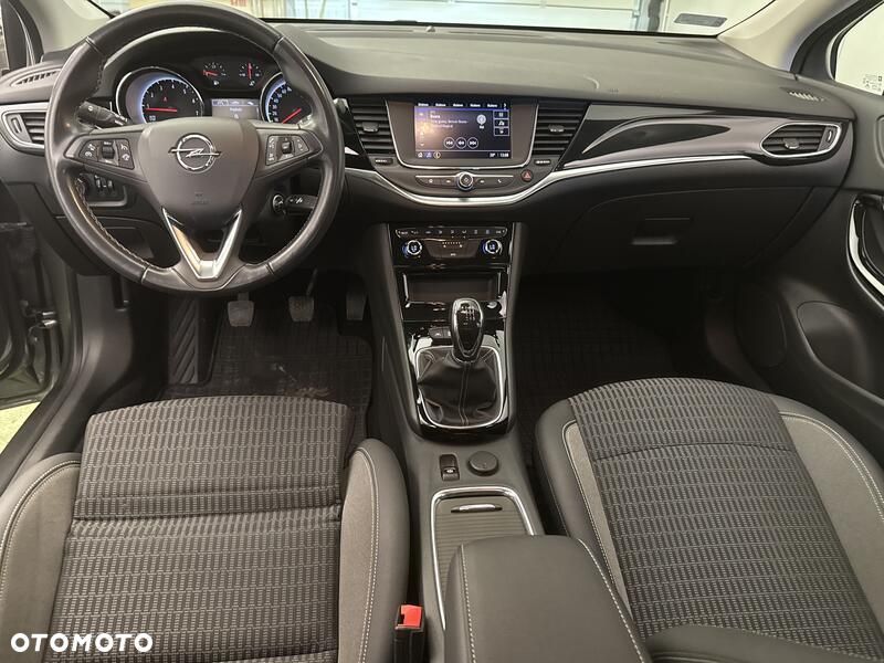 Opel Astra 1.2 T Elegance S&S - 21