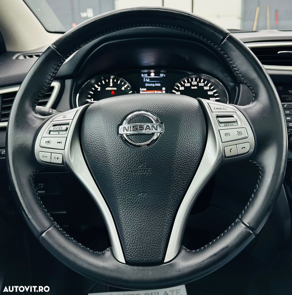 Nissan Qashqai 1.5 DCI TEKNA - 32