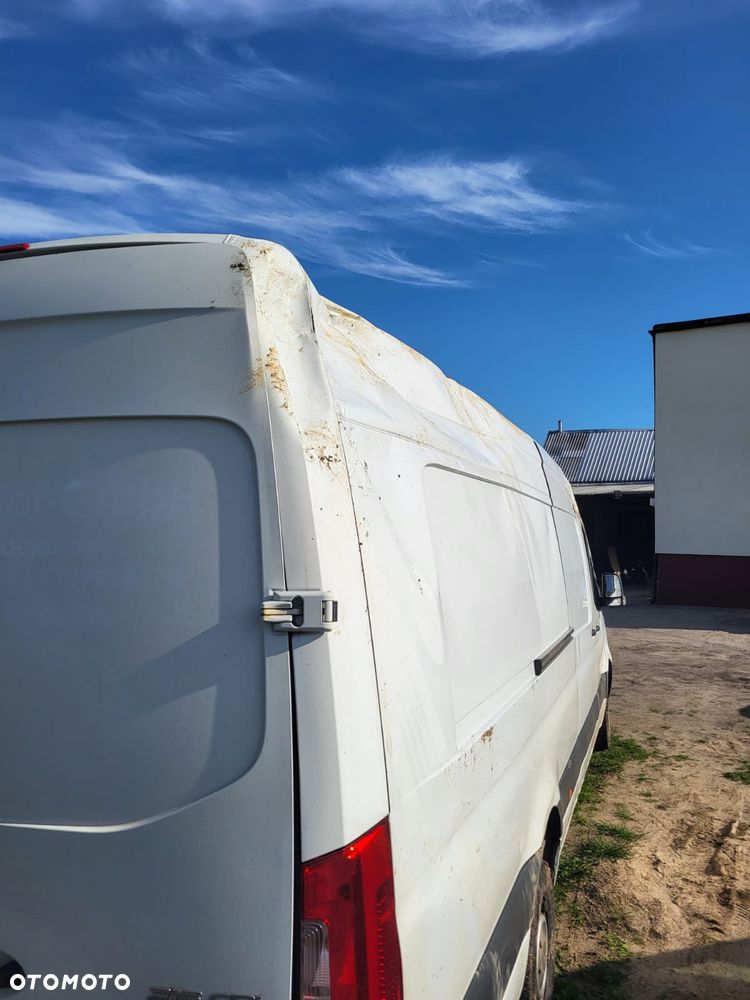 Mercedes-Benz Sprinter - 4