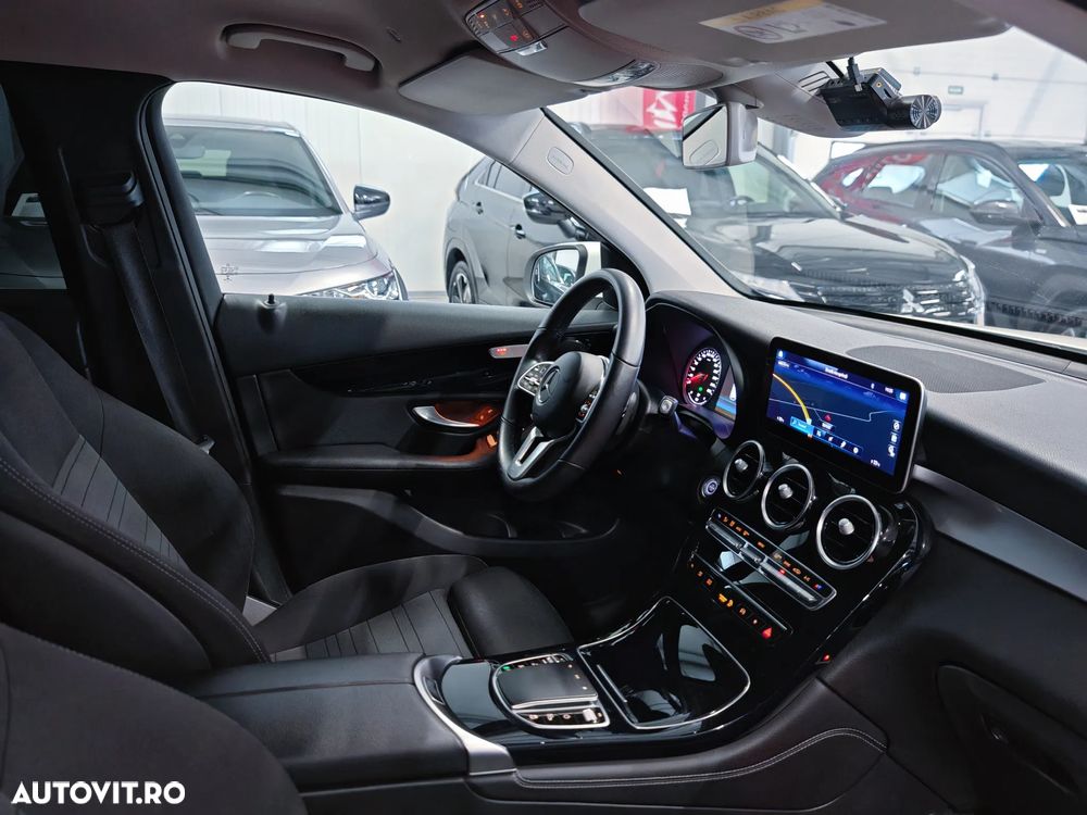 Mercedes-Benz GLC 200 4MATIC - 9