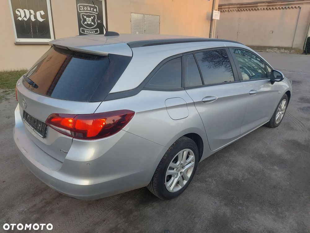 Opel Astra 1.6 D (CDTI) Start/Stop Innovation - 3