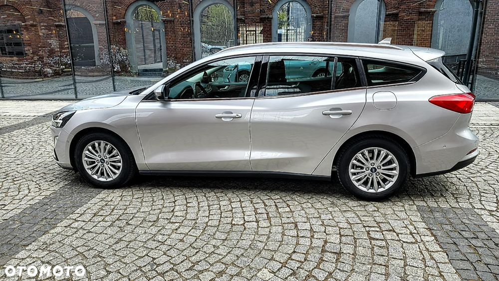 Ford Focus 1.5 EcoBlue SCR Titanium - 6