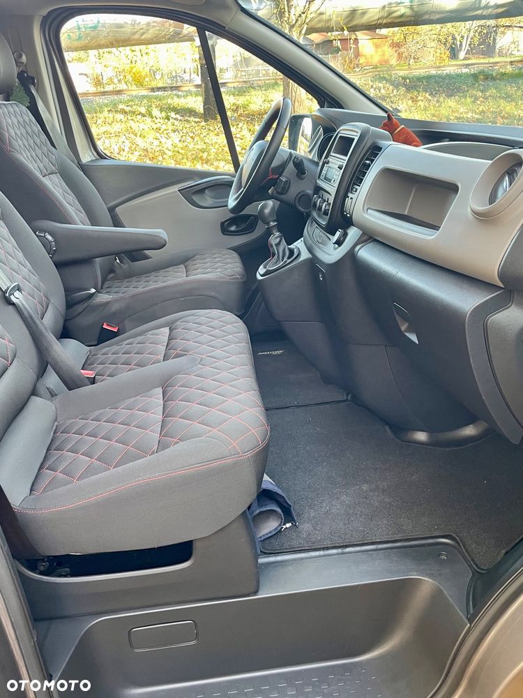 Renault Trafic - 14