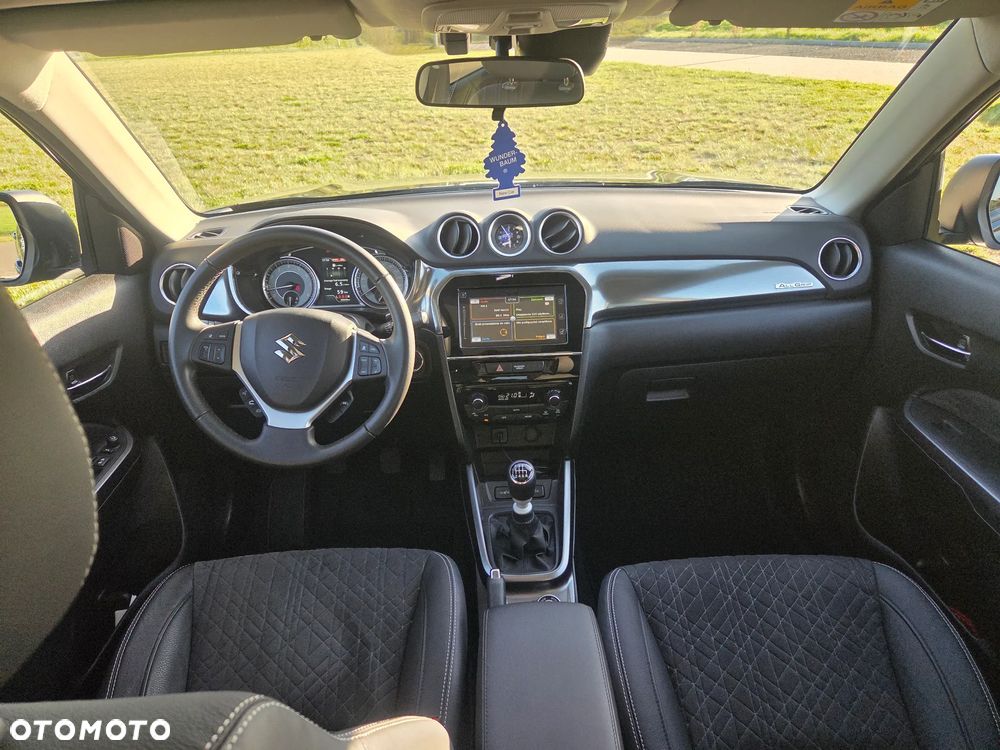 Suzuki Vitara 1.4 Boosterjet SHVS Elegance Sun 4WD - 14