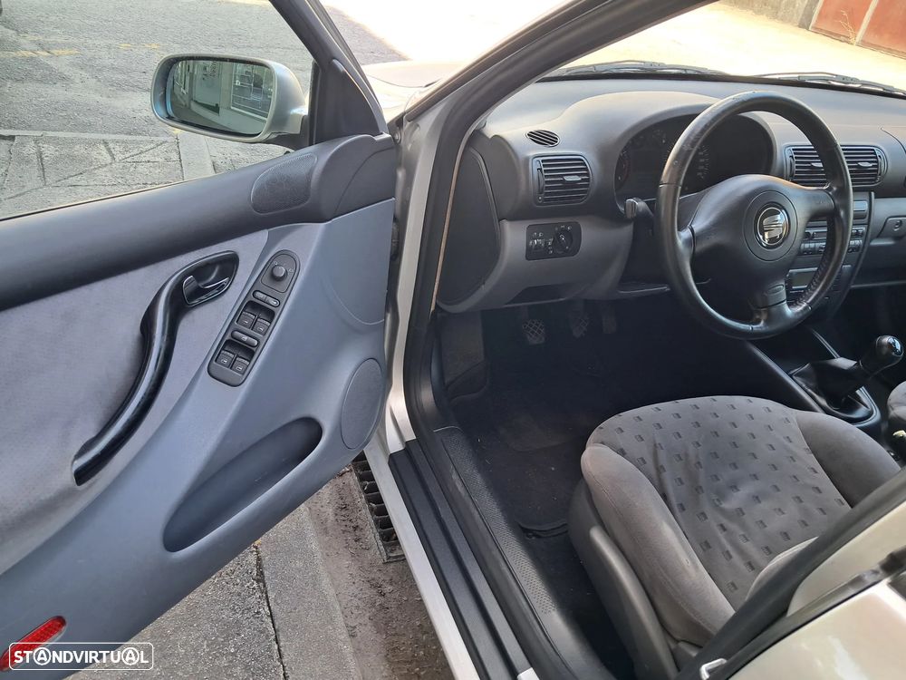 SEAT Toledo 1.6 Confort - 10