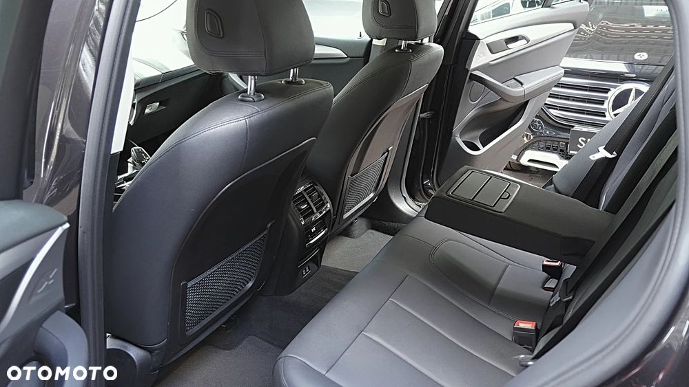 BMW X4 xDrive20i GPF sport - 17
