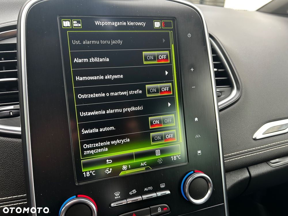 Renault Grand Scenic ENERGY TCe 140 EDC INTENS - 27