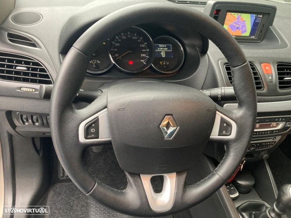 Renault Fluence 1.5 dCi Exclusive - 12