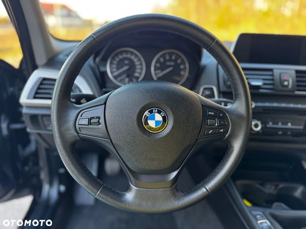 BMW Seria 1 116i Sport Line - 21