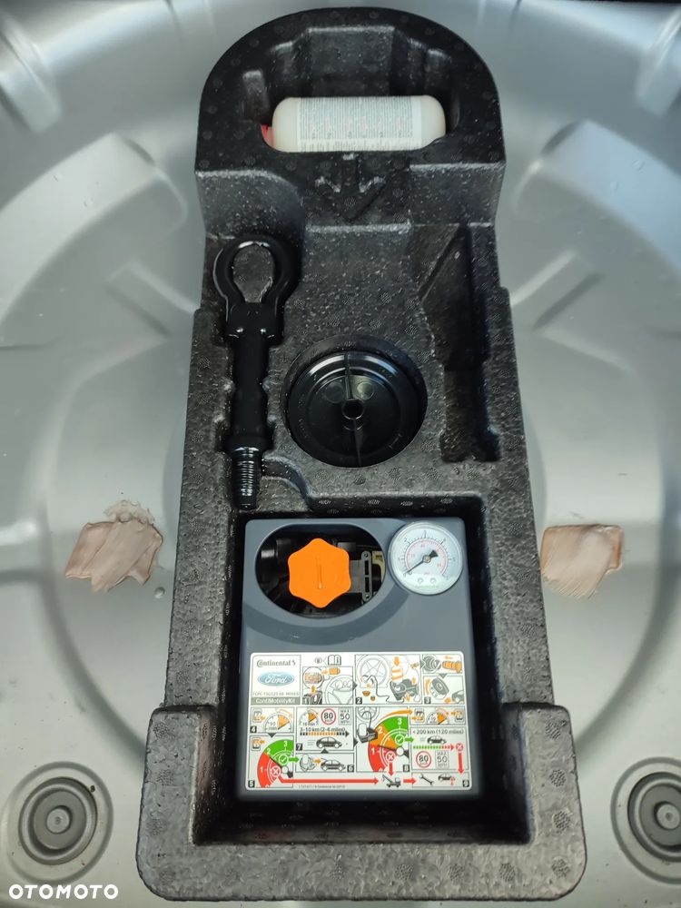 Ford Focus 1.5 EcoBlue STart-Stopp-System TITANIUM - 17