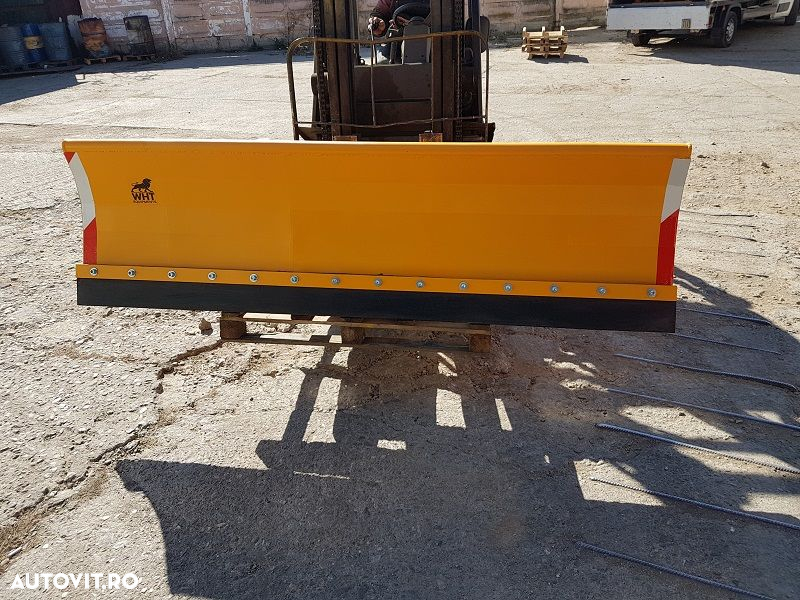 Caterpillar - 5