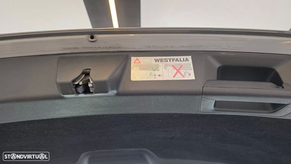 Mercedes-Benz C 220 CDi Avantgarde BlueEfficiency - 24