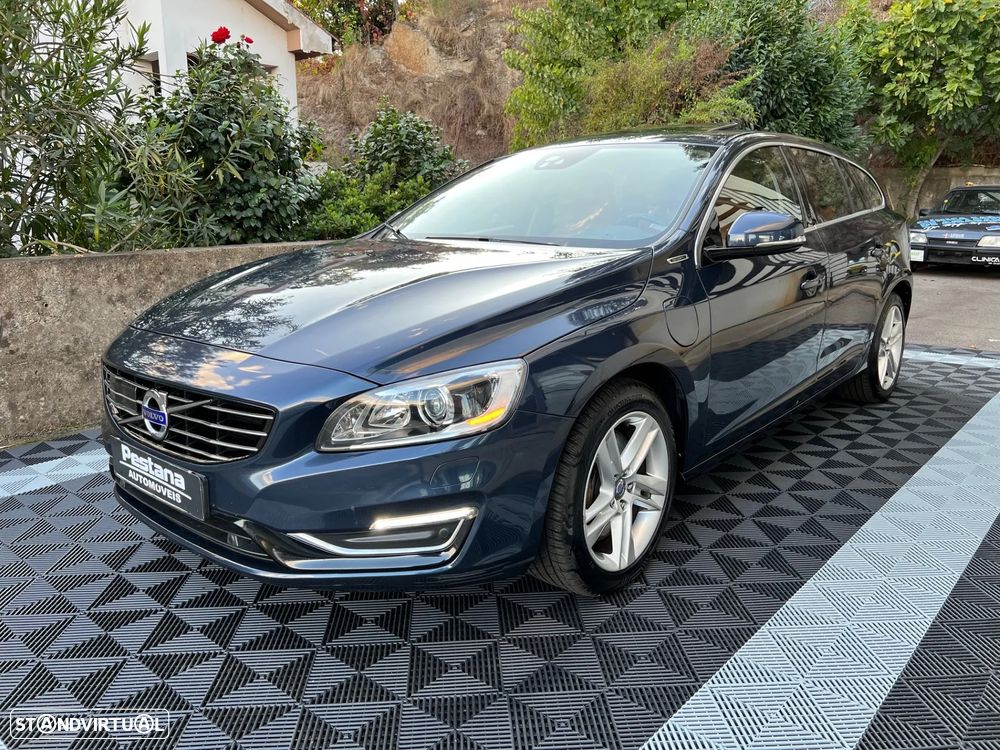 Volvo V60 D6 Twin Engine Geartronic Summum - 3