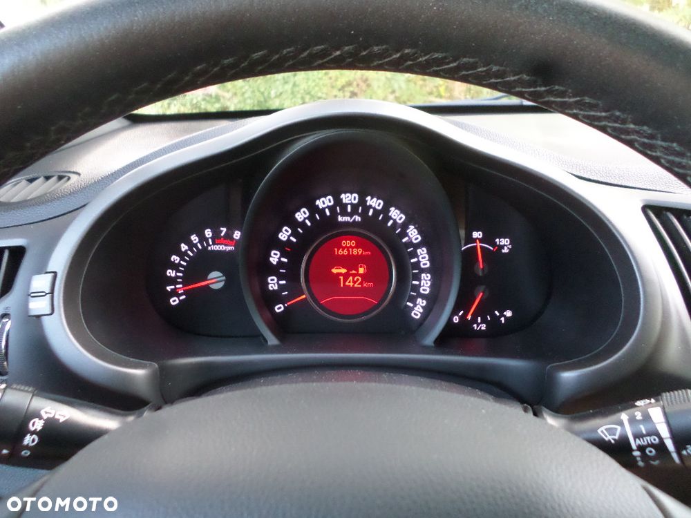 Kia Sportage 2.0 XL - 24