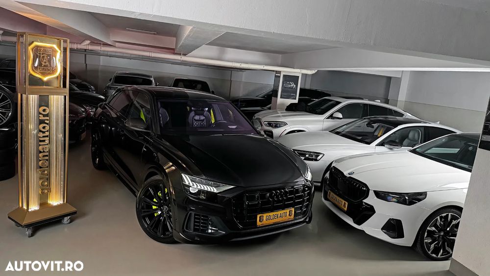 AUDI Q8 2022