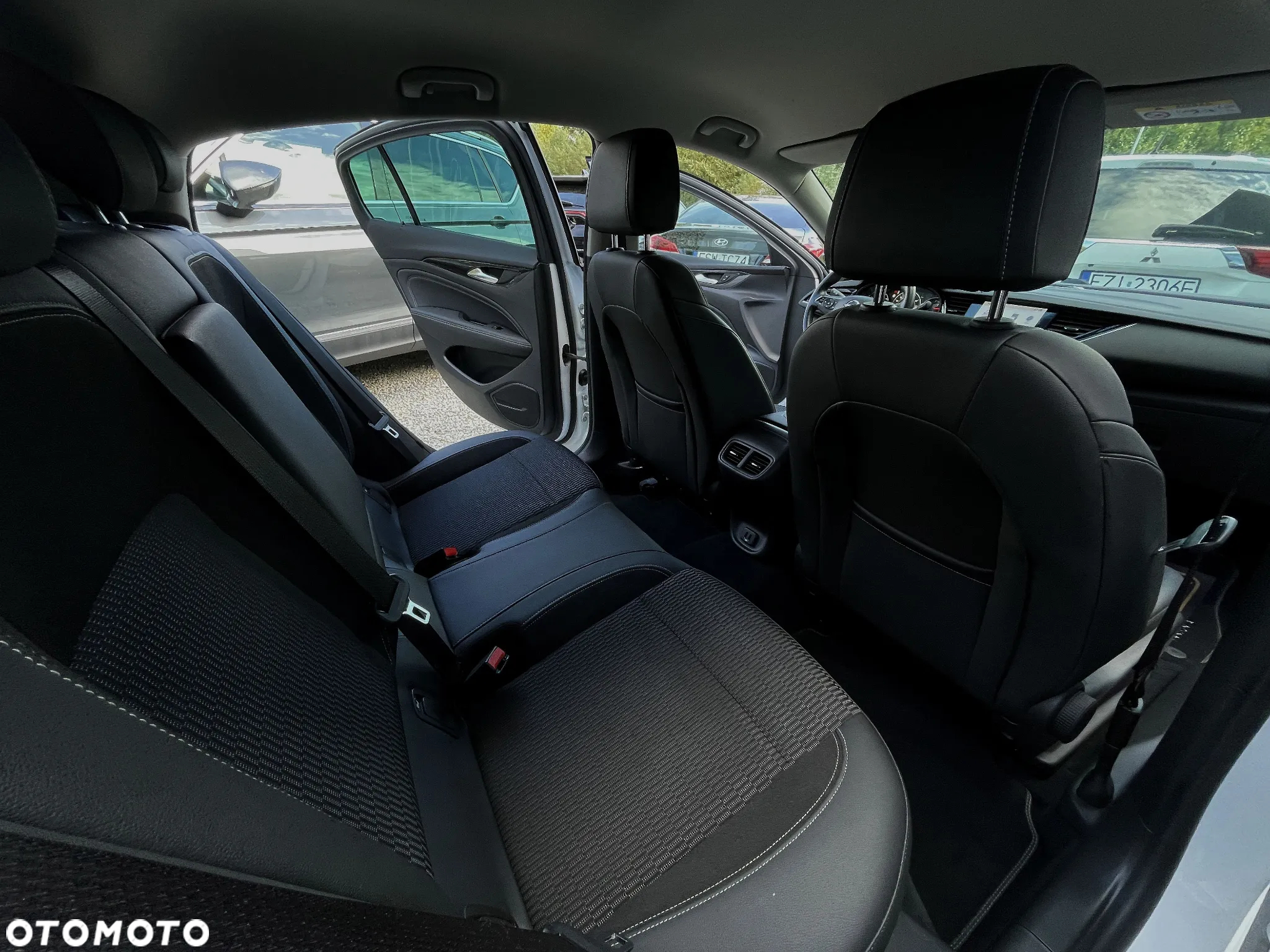Opel Insignia 1.6 CDTI Enjoy S&S Eco - 34