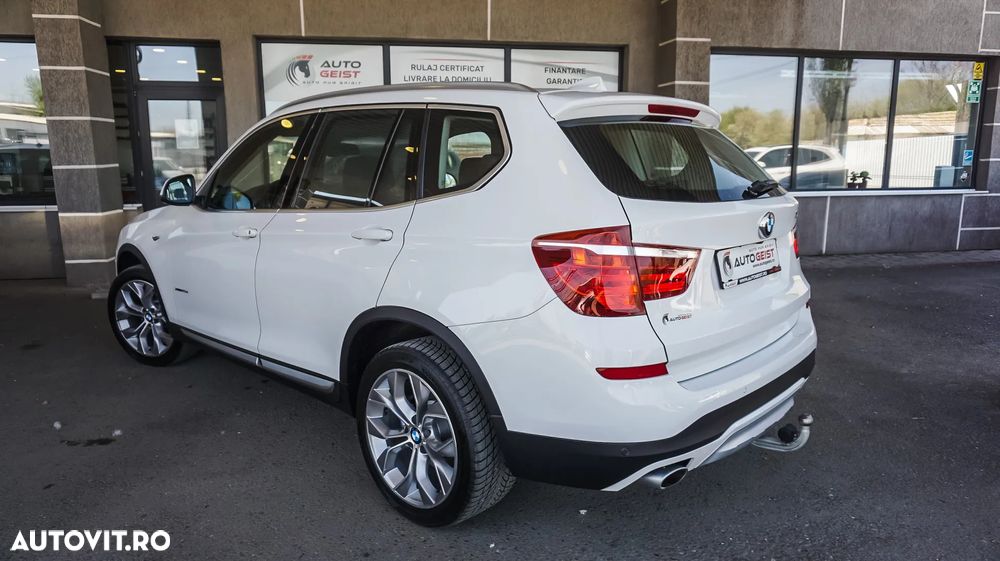 BMW X3 xDrive20d AT xLine - 30