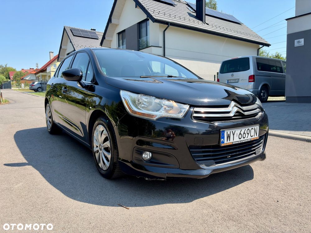 Citroën C4 e-HDi 115 ETG6 Exclusive - 3