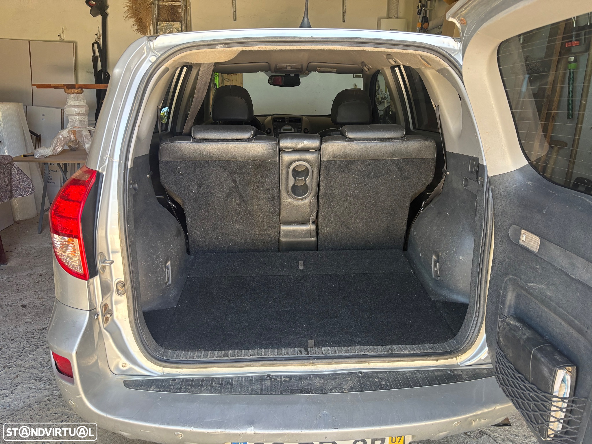 Toyota RAV4 2.2 D-4D X - 6