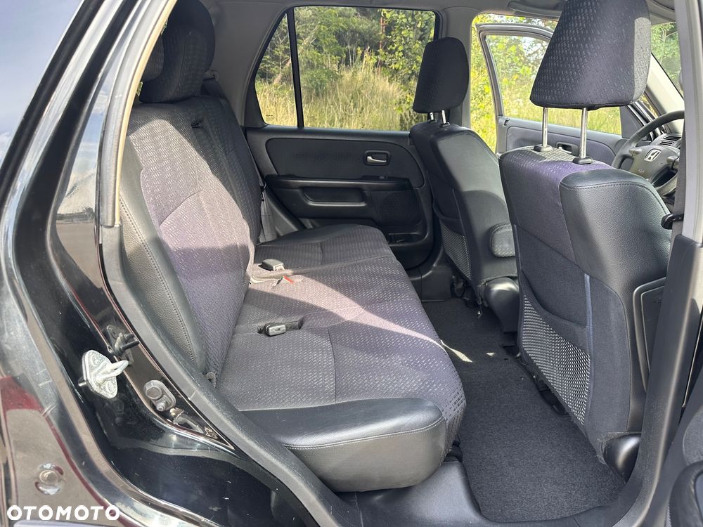 Honda CR-V 2.0 LS High - 21