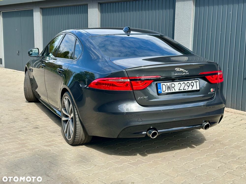 Jaguar XF S AWD - 7