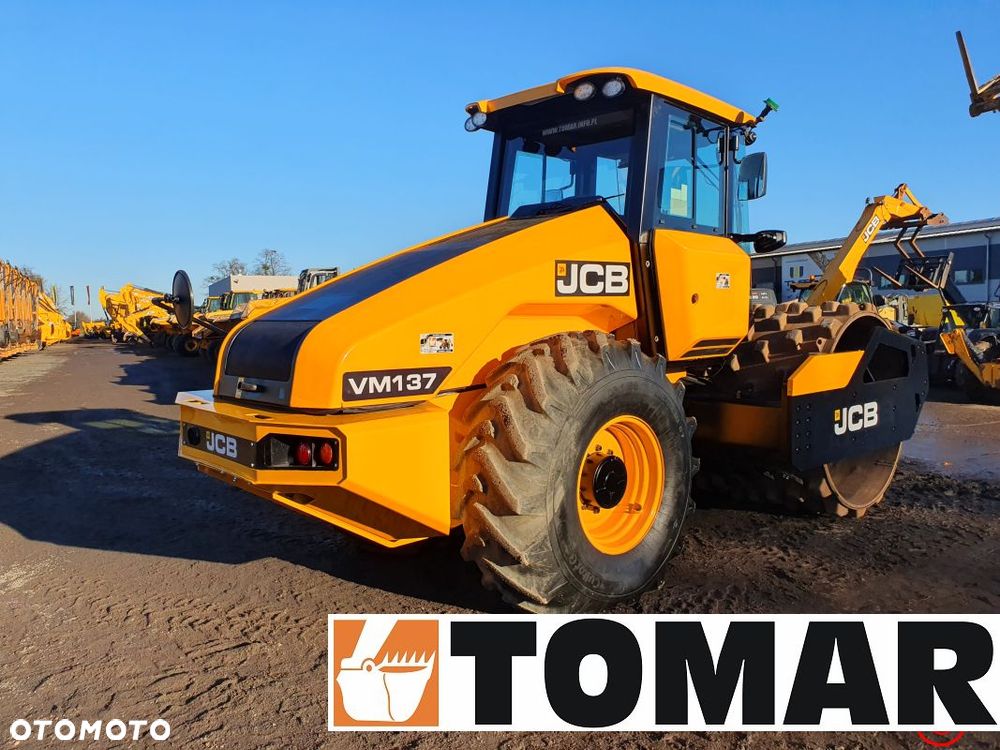 JCB VM137+PŁASZCZ OKOŁKOWANY - 9