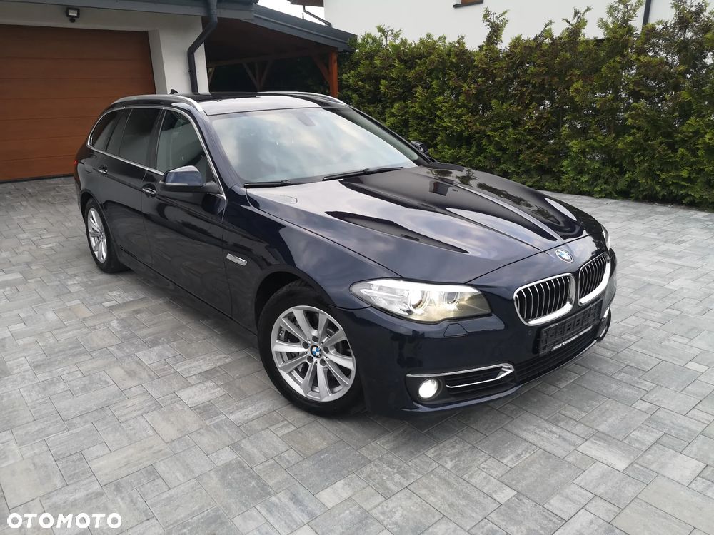BMW Seria 5 525d xDrive - 8