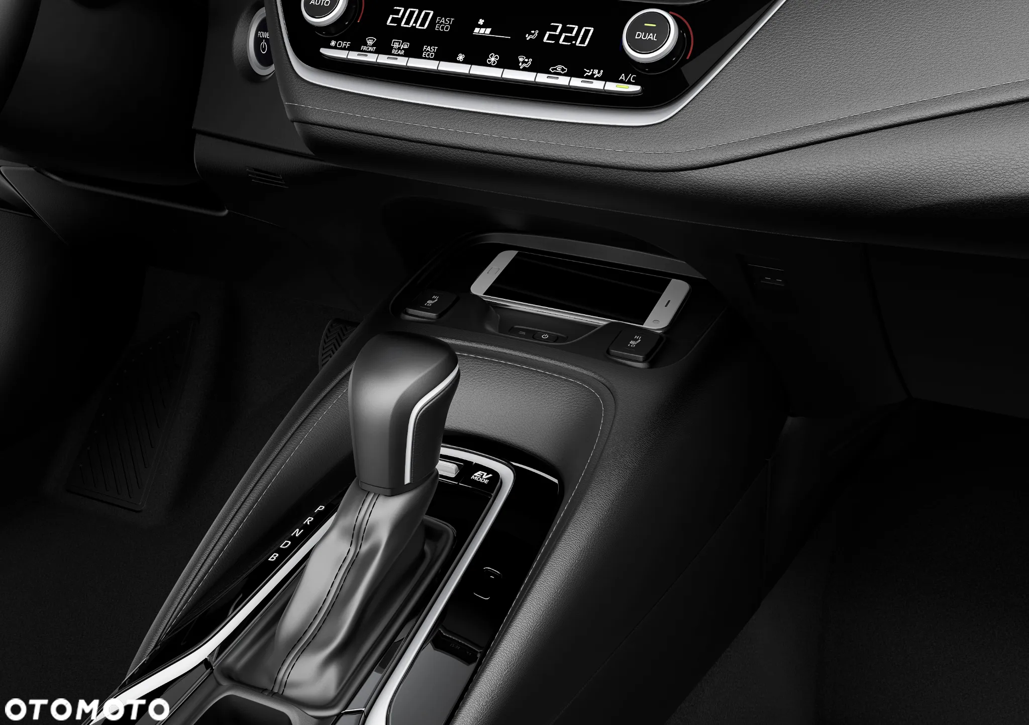Suzuki Swace 1.8 Hybrid Premium Plus CVT - 9
