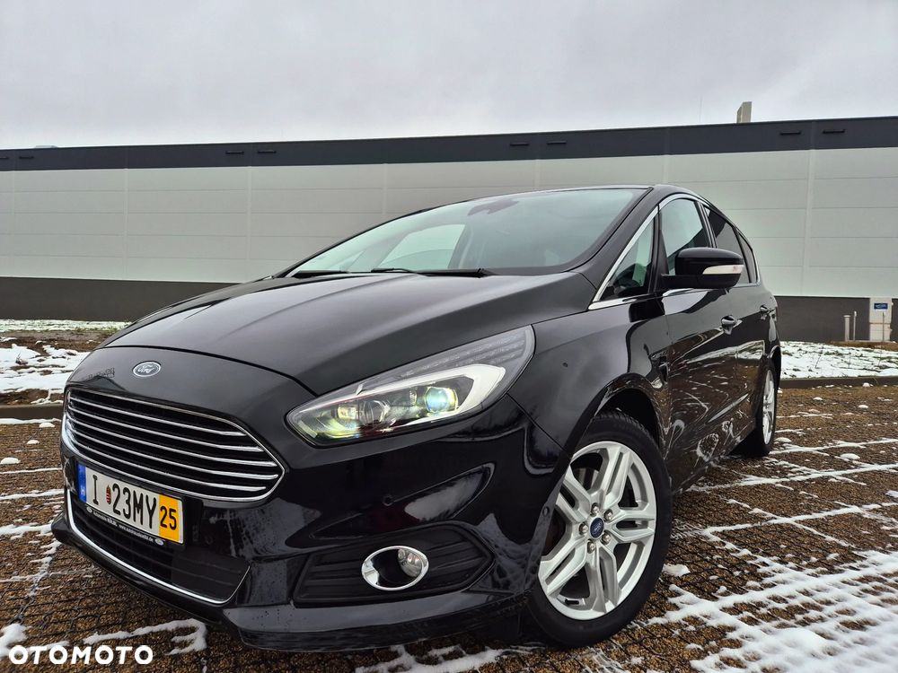 Ford S-Max 2.0 TDCi Titanium - 1