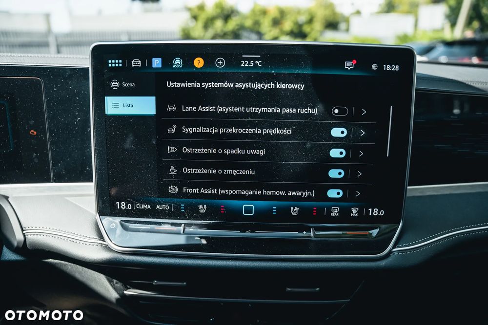 Volkswagen Passat - 19