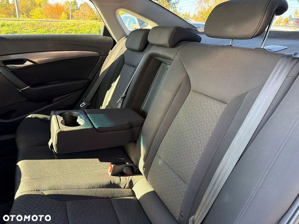 Hyundai i40 1.7 CRDi BlueDrive Business DCT - 17