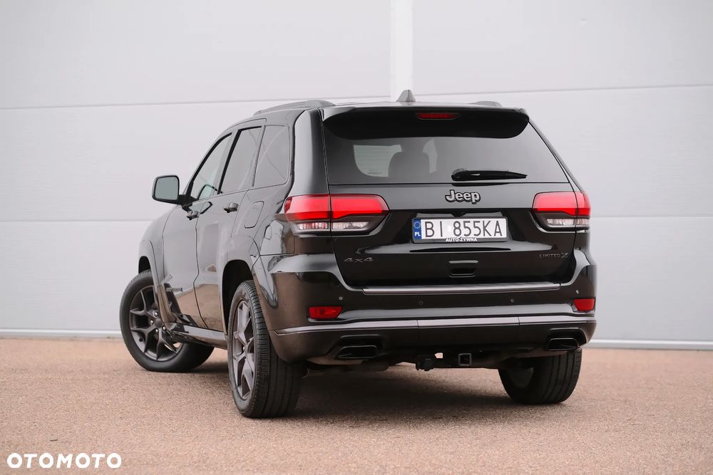 Jeep Grand Cherokee - 19